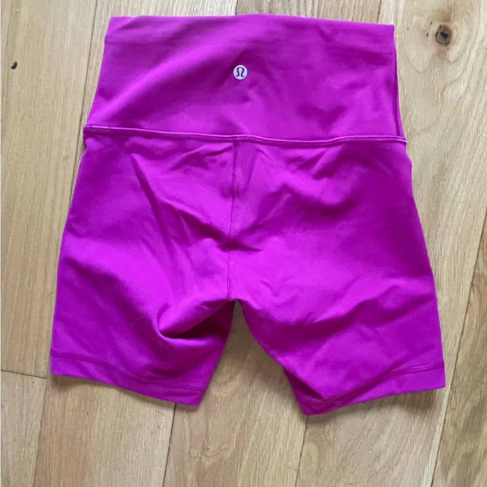 Lululemon Wunder Train Biker Shorts - Picture 3 of 5
